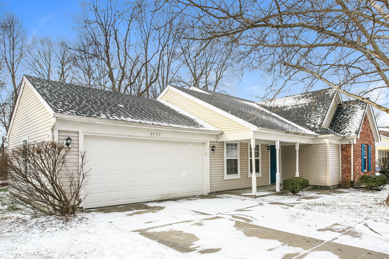 2,390/Mo, 8439 Manship Dr Fishers, IN 46038 Front View