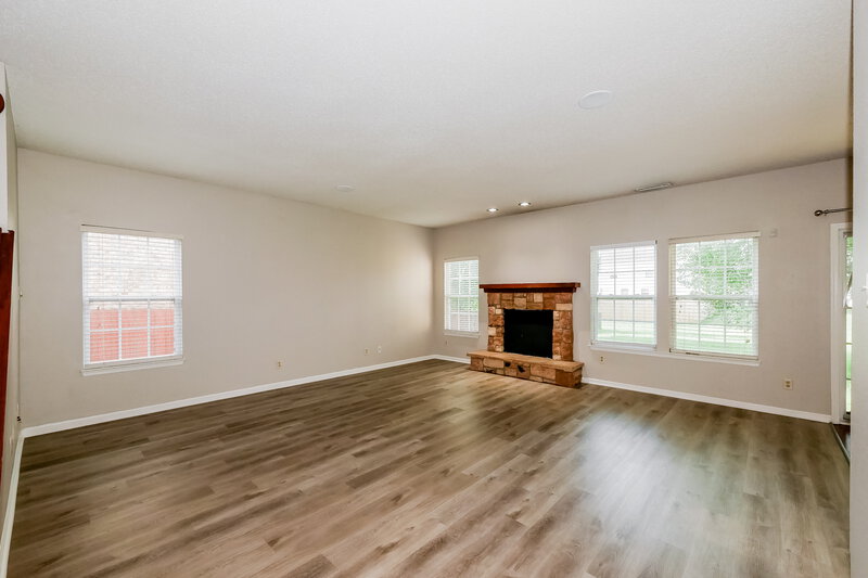 2,560/Mo, 10377 Alice Ct Fishers, IN 46038 Living Room View 2
