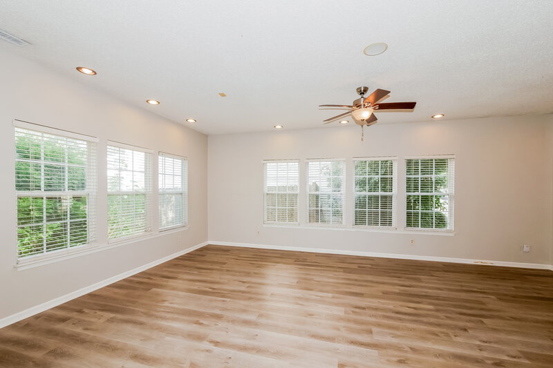 2,560/Mo, 10377 Alice Ct Fishers, IN 46038 Living Room View 4