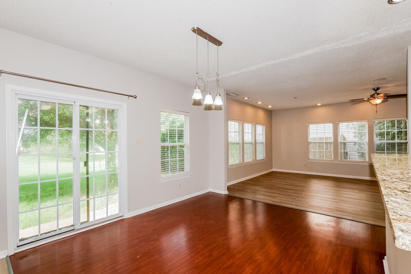 2,560/Mo, 10377 Alice Ct Fishers, IN 46038 Dining Room View