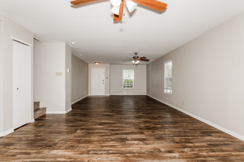 1,660/Mo, 10926 Spirit Dr Ingalls, IN 46048 Family Room View 2