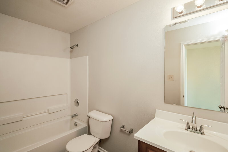 1,550/Mo, 10815 Grace Dr Ingalls, IN 46048 Misc View 15