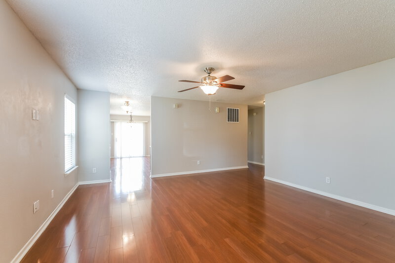 1,615/Mo, 7622 Mansfield Way Ingalls, IN 46048 Living Room View 2