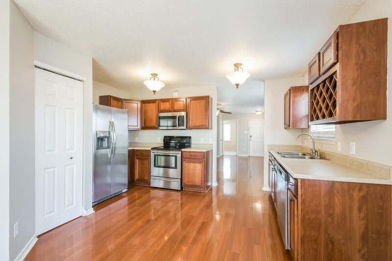 1,615/Mo, 7622 Mansfield Way Ingalls, IN 46048 Kitchen View