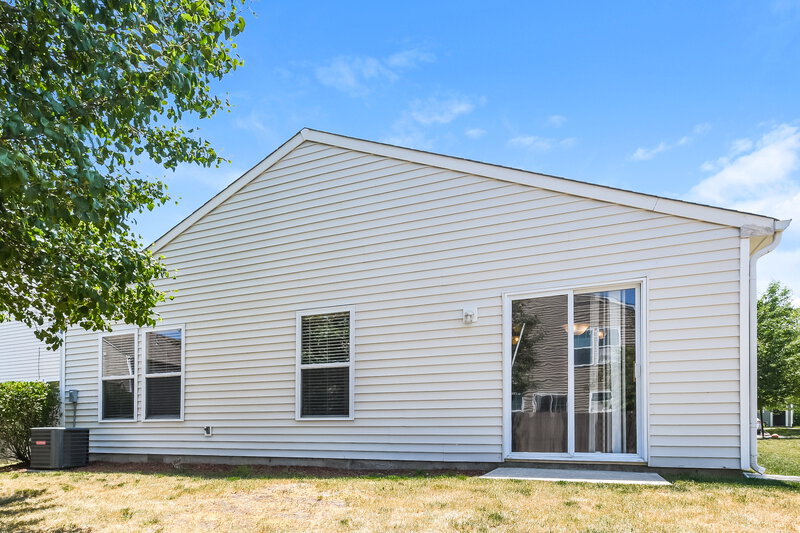 1,615/Mo, 7622 Mansfield Way Ingalls, IN 46048 Rear View 2
