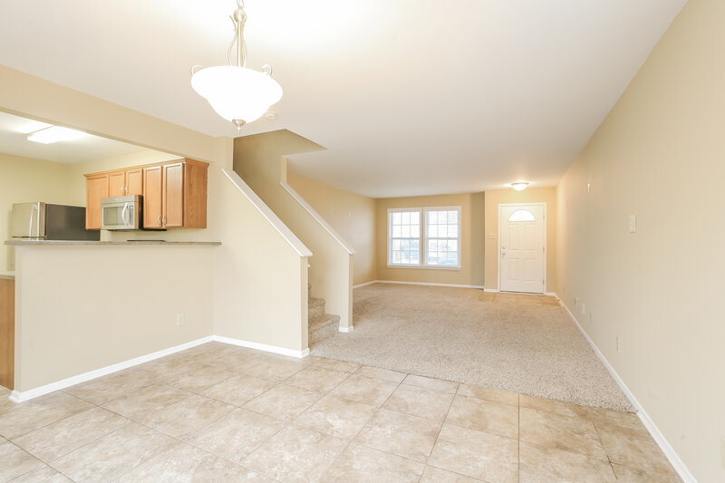 1,885/Mo, 10936 Mansfield Way Ingalls, IN 46048 Dining Room View 3