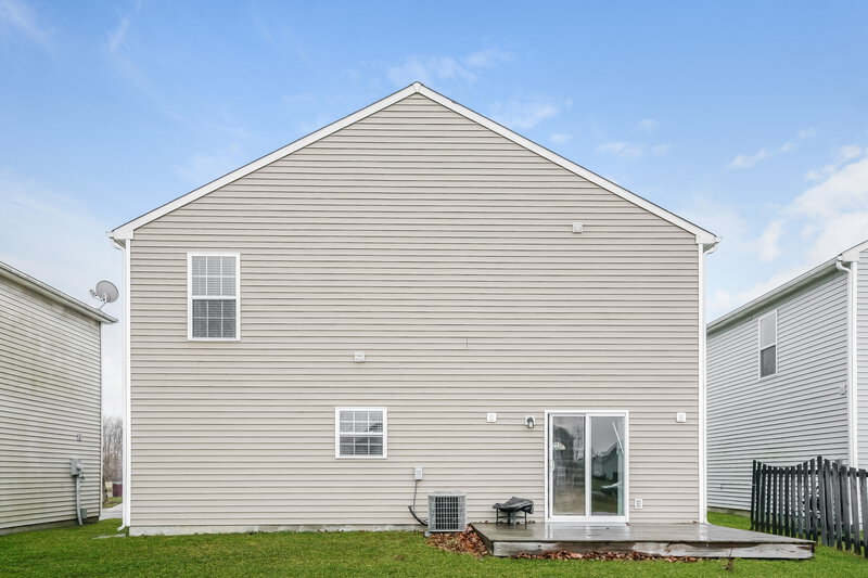 1,885/Mo, 10936 Mansfield Way Ingalls, IN 46048 Rear View