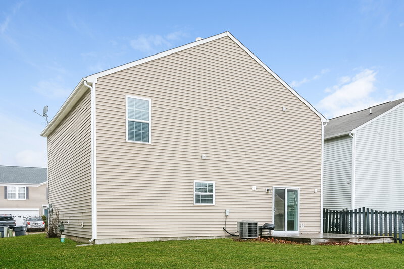 1,885/Mo, 10936 Mansfield Way Ingalls, IN 46048 Rear View 2