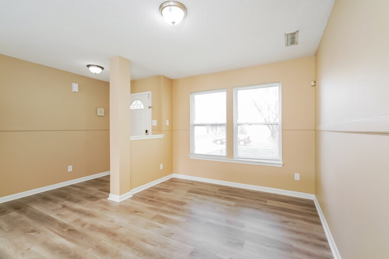 1,900/Mo, 5681 N Jefferson Dr McCordsville, IN 46055 Living Room View