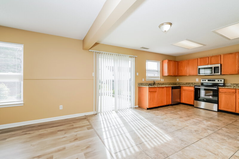 1,900/Mo, 5681 N Jefferson Dr McCordsville, IN 46055 Dining Room View