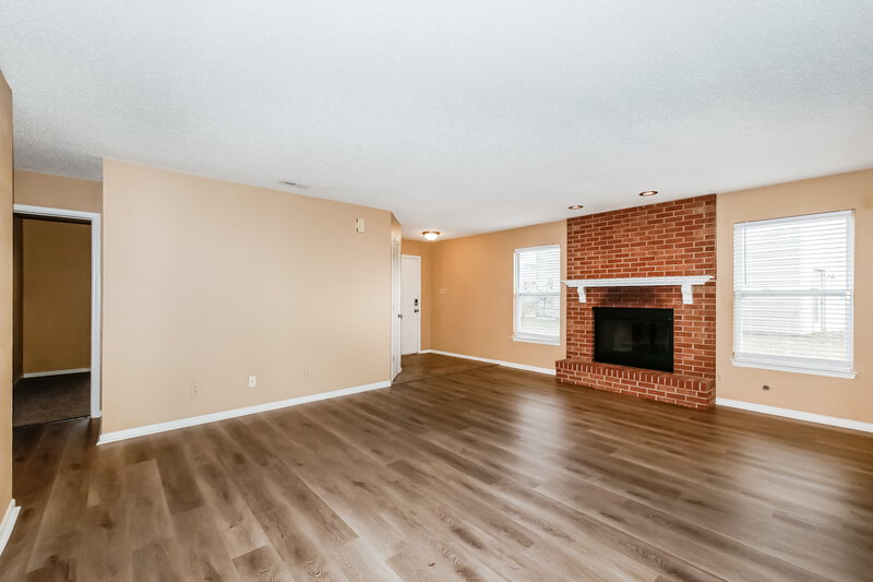 1,615/Mo, 5768 N Peppereel Way McCordsville, IN 46055 Living Room View 3