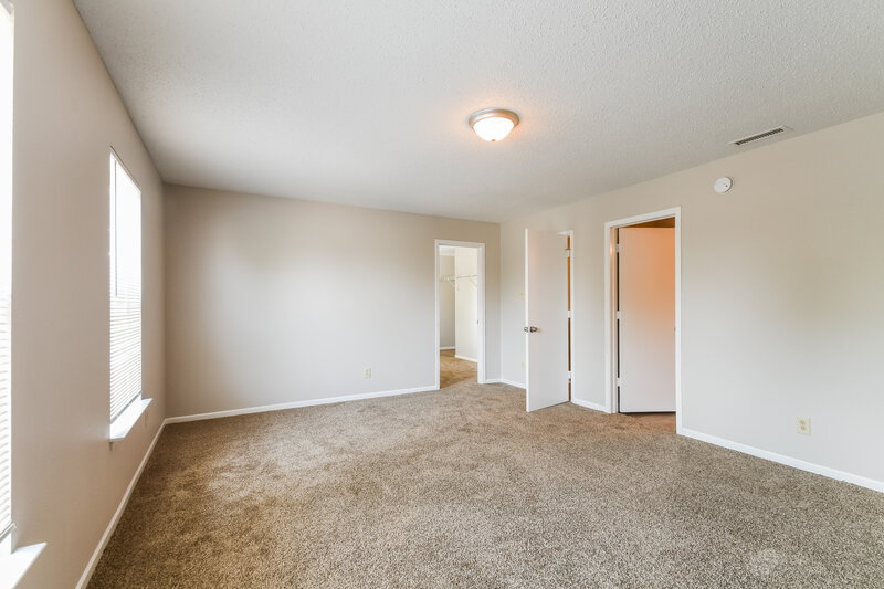 1,975/Mo, 9322 W Dockside Circle Pendleton, IN 46064 Main Bedroom View