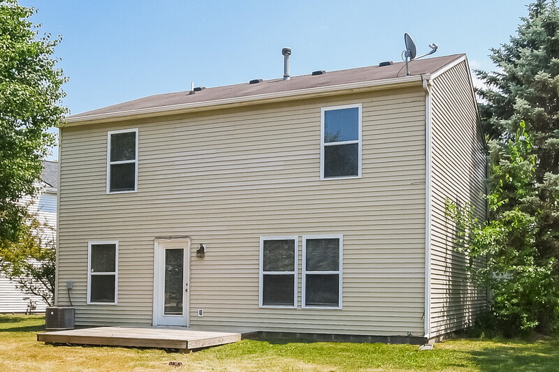 1,975/Mo, 9322 W Dockside Circle Pendleton, IN 46064 Rear View