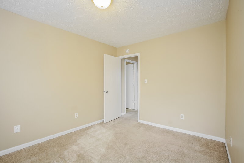 1,960/Mo, 6736 Berkshire Dr Zionsville, IN 46077 Bedroom View 4