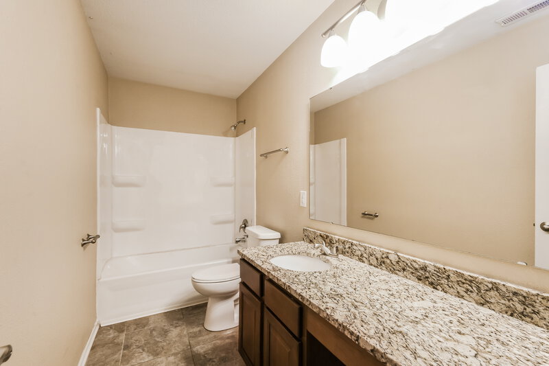 1,600/Mo, 8360 Burket Way Camby, IN 46113 Bathroom View