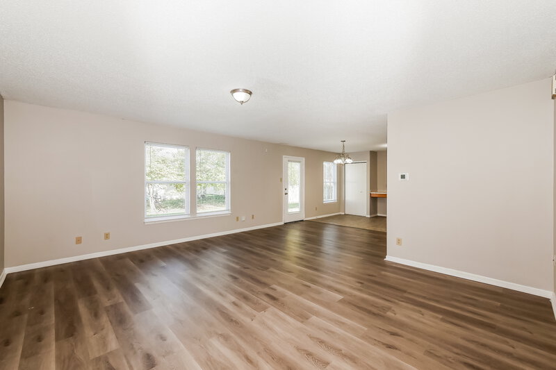 1,590/Mo, 13227 N Etna Green Dr Camby, IN 46113 Living Room View