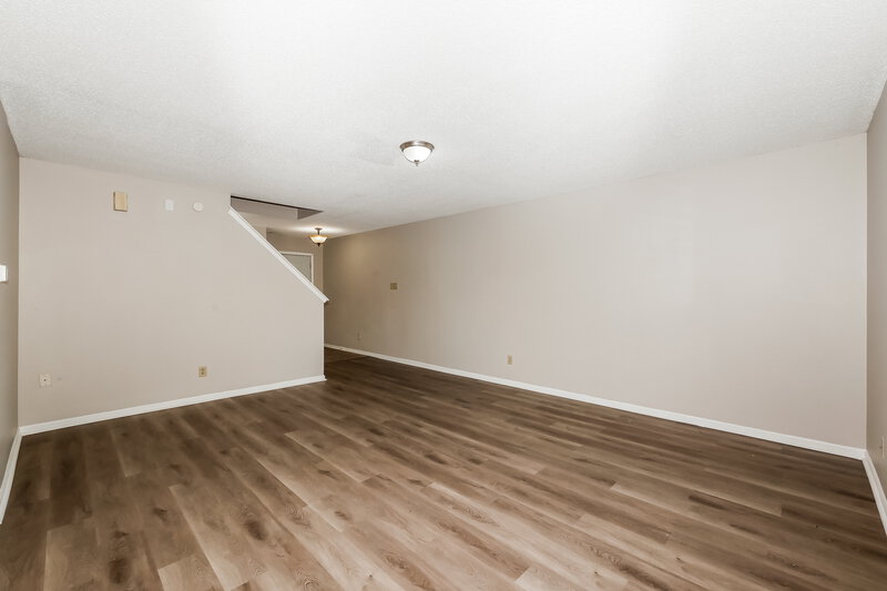 1,590/Mo, 13227 N Etna Green Dr Camby, IN 46113 Living Room View 3