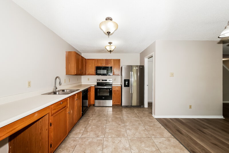 1,590/Mo, 13227 N Etna Green Dr Camby, IN 46113 Kitchen View