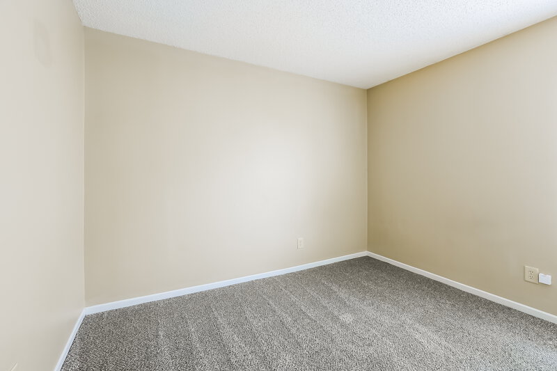 1,685/Mo, 8607 Bluff Point Dr Camby, IN 46113 Bedroom View 4