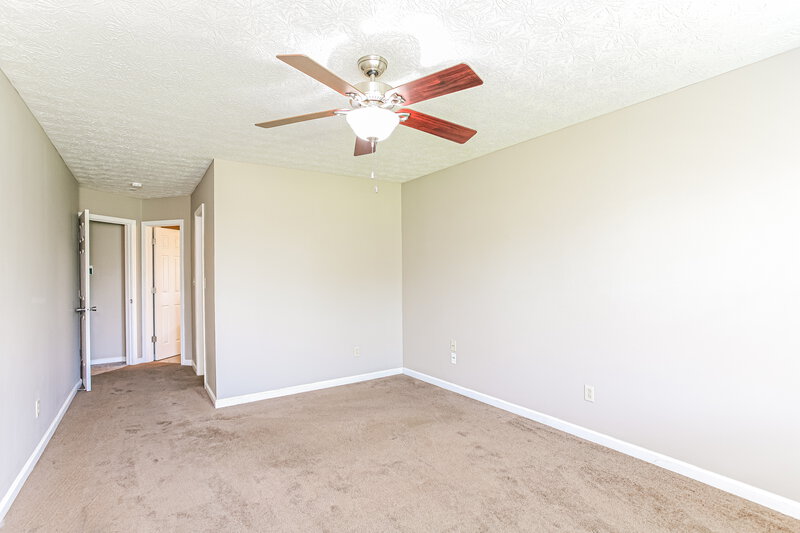 1,925/Mo, 748 Hollowood Ln Avon, IN 46123 Main Bedroom View