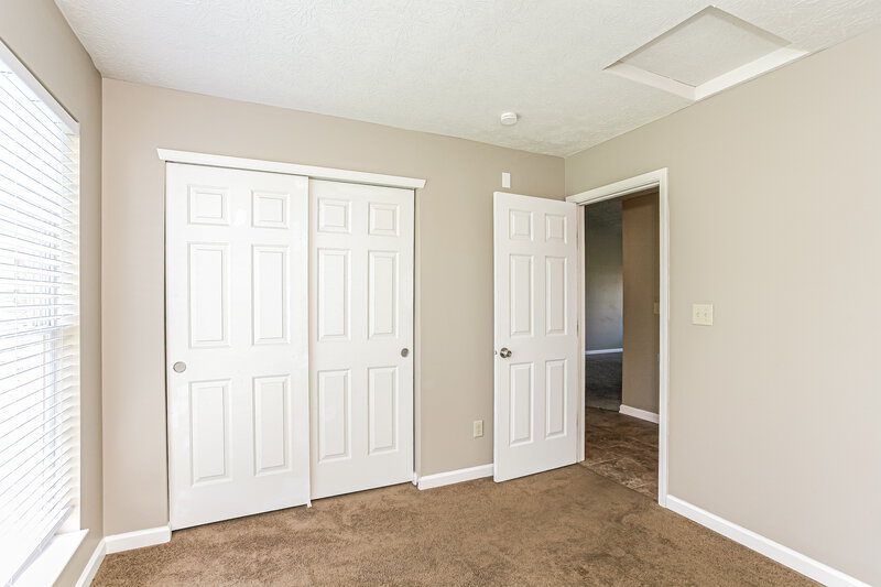 1,925/Mo, 748 Hollowood Ln Avon, IN 46123 Bedroom View