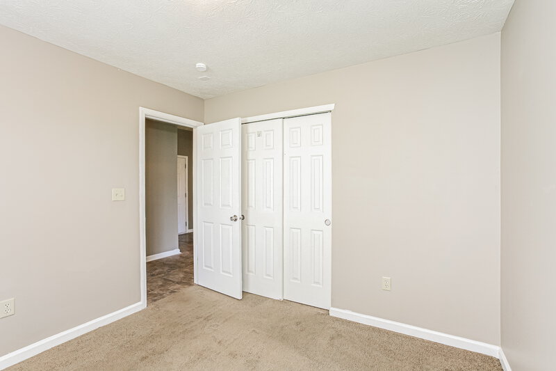 1,925/Mo, 748 Hollowood Ln Avon, IN 46123 Bedroom View 3
