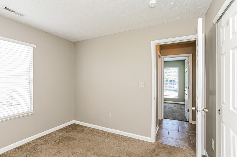 1,925/Mo, 748 Hollowood Ln Avon, IN 46123 Bedroom View 4