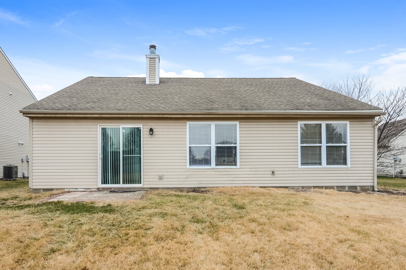 2,650/Mo, 748 Hollowood Ln Avon, IN 46123 Rear View