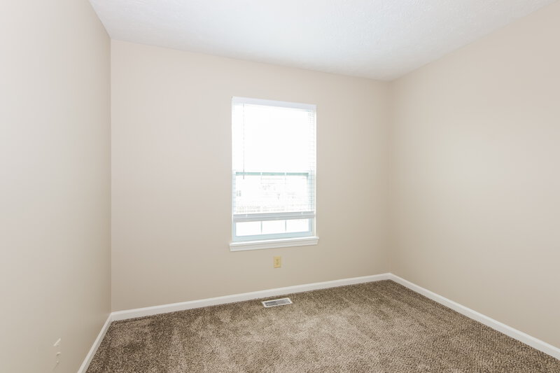 2,030/Mo, 8570 Eagles Nest Dr Avon, IN 46123 Bedroom View 2