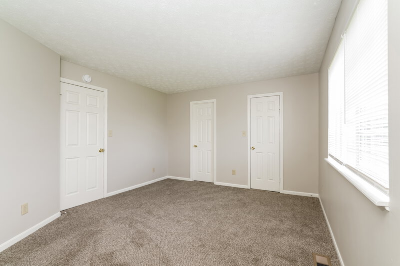 1,790/Mo, 1435 Michigan Rd Franklin, IN 46131 Main Bedroom View