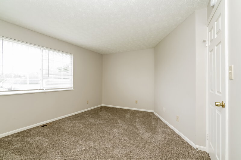 1,790/Mo, 1435 Michigan Rd Franklin, IN 46131 Main Bedroom View 2