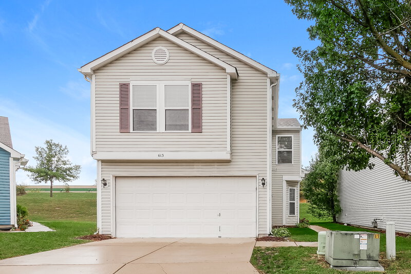 1,430/Mo, 613 Fern St Greenfield, IN 46140 External View