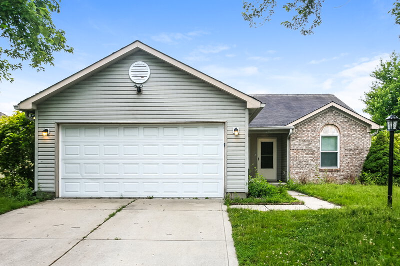 1,700/Mo, 1358 Evergreen Dr Greenfield, IN 46140 External View