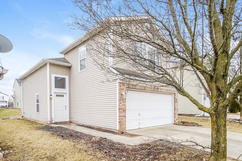 1,650/Mo, 677 Florence Dr Greenfield, IN 46140 Front View