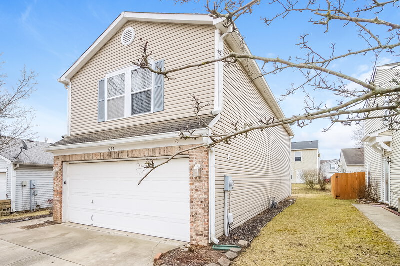 1,650/Mo, 677 Florence Dr Greenfield, IN 46140 Front View 2