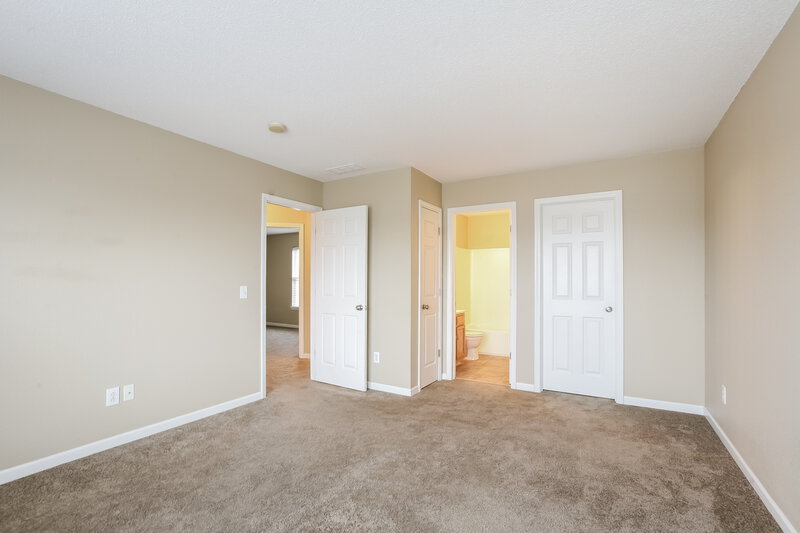 1,765/Mo, 468 Brookstone Dr Greenfield, IN 46140 Master Bedroom View 2