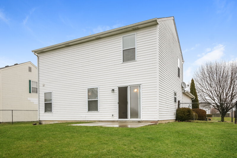 1,765/Mo, 468 Brookstone Dr Greenfield, IN 46140 Rear View