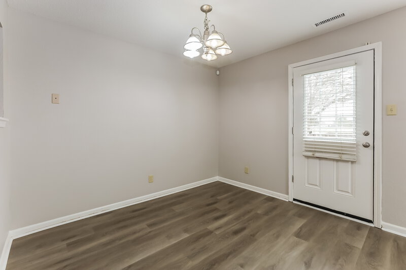 1,630/Mo, 360 Clayton Ln Greenwood, IN 46143 Dining Room View