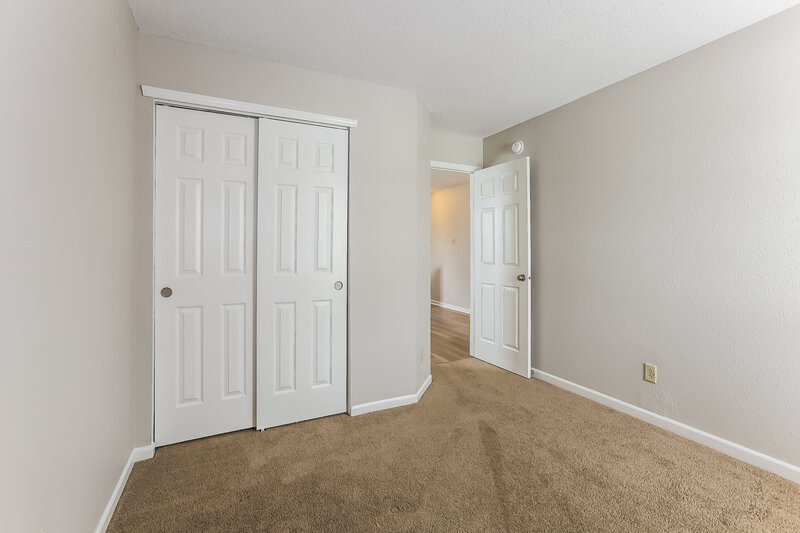 1,630/Mo, 360 Clayton Ln Greenwood, IN 46143 Bedroom View