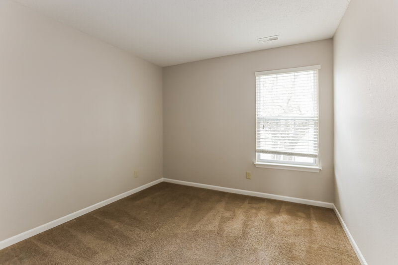 1,630/Mo, 360 Clayton Ln Greenwood, IN 46143 Bedroom View 2
