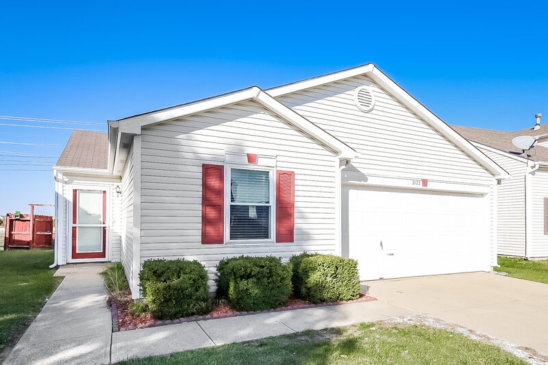 1,720/Mo, 2122 Summer Breeze Way Greenwood, IN 46143 External View