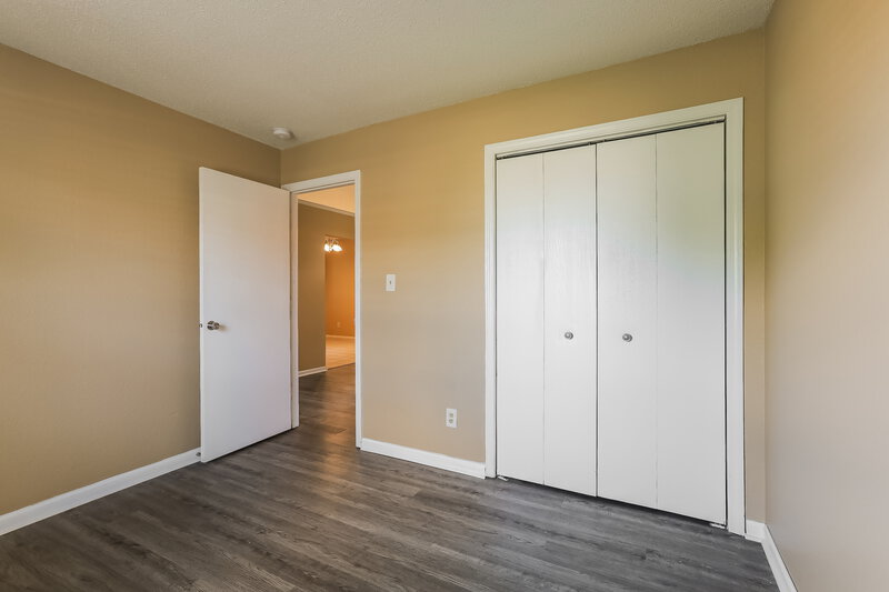 0/Mo, 1418 Green Spring Way Greenwood, IN 46143 Bedroom View 4