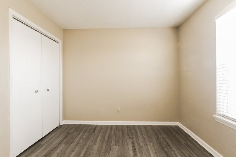 1,935/Mo, 1418 Green Spring Way Greenwood, IN 46143 Bedroom View 5