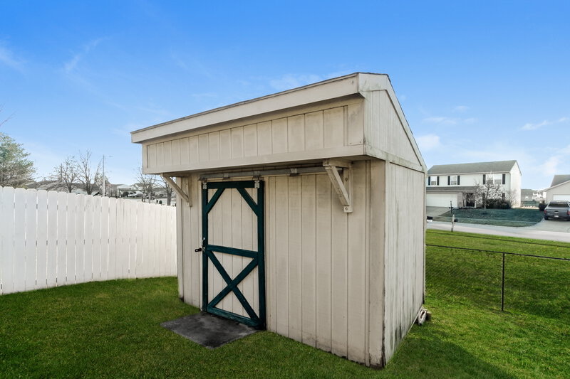 1,935/Mo, 1418 Green Spring Way Greenwood, IN 46143 Shed View