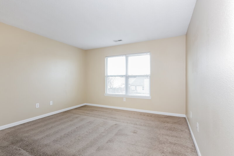 1,790/Mo, 258 Broadmoor Bend Pittsboro, IN 46167 Main Bedroom View 2