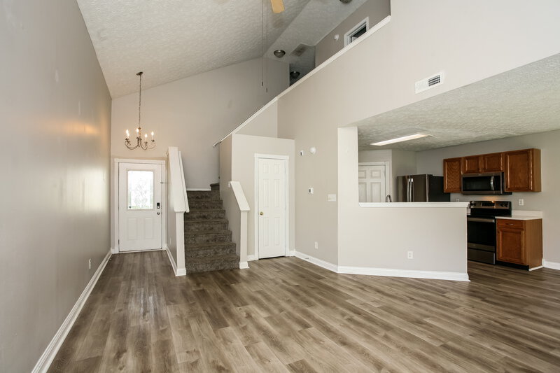1,880/Mo, 4487 Connaught East Dr Plainfield, IN 46168 Living Room View 2