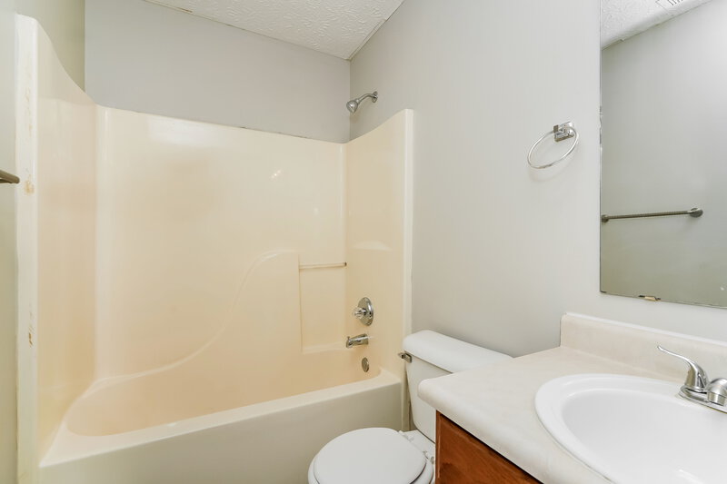 1,955/Mo, 4487 Connaught East Dr Plainfield, IN 46168 Misc View 16