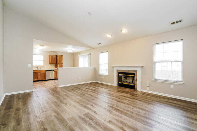 1,815/Mo, 1958 Mare Ave Indianapolis, IN 46203 Living Room View