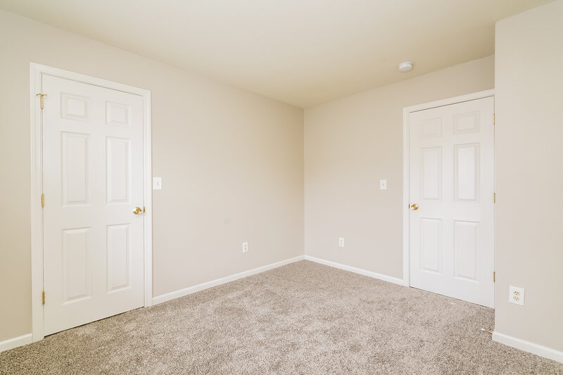 1,815/Mo, 1958 Mare Ave Indianapolis, IN 46203 Bedroom View 2