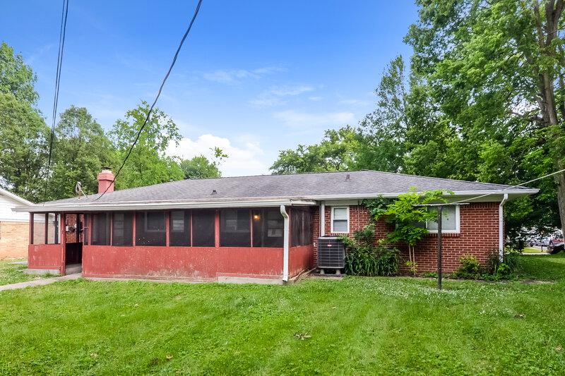 2,200/Mo, 6840 W 16th St Indianapolis, IN 46214 Rear View 2